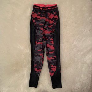 TopRioShop DYNAMITE APPLE BOOTY LEGGING - CAMO MESH PRINT PINK - Size Small